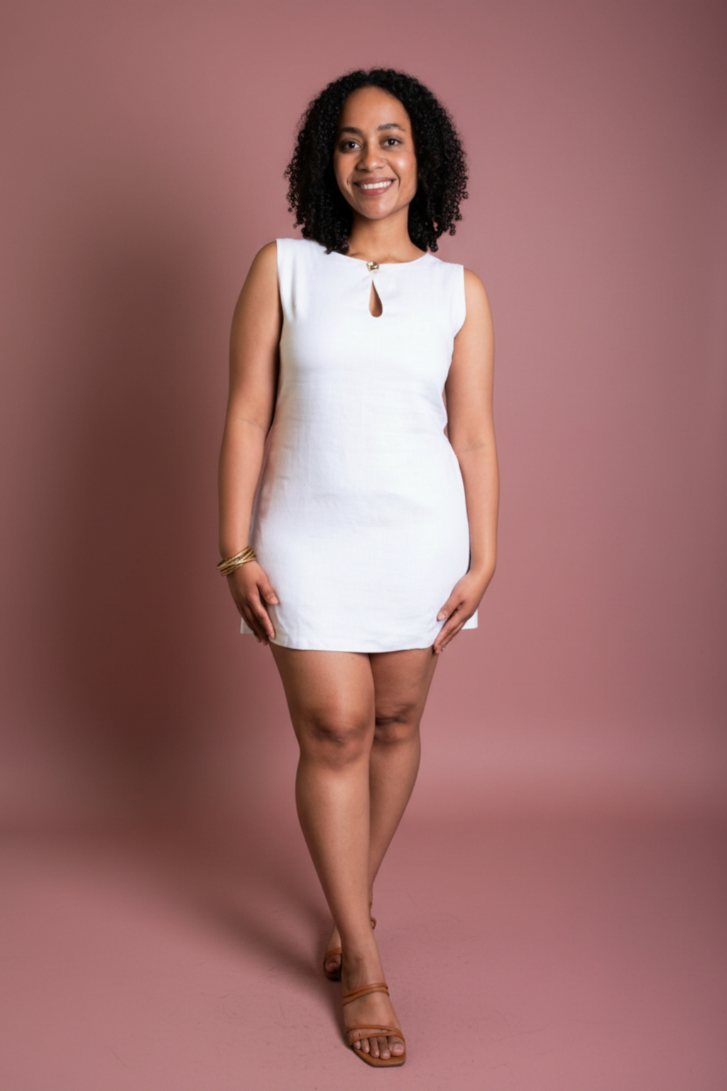 Komic White Short Dress
